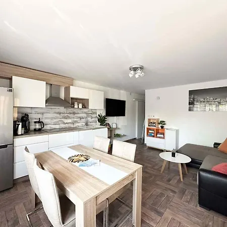 Apartamento In 45803 *
